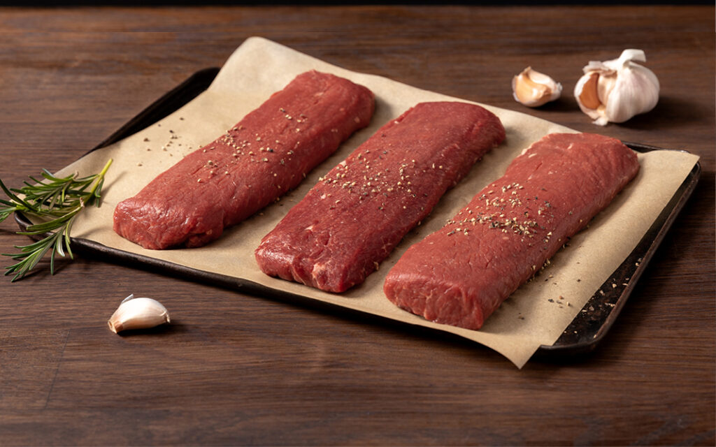 Our top 3 cuts of lamb for spring 2 Emerald Valley lamb blog backstrap 800x500 1